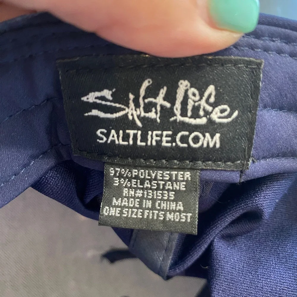 Salt Life Mens‎ Navy Blue Marlin American Flag Performance Hat Adjustable Cap